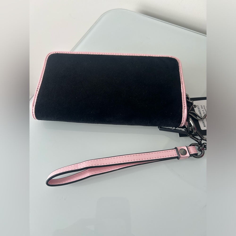 Viral Juicy Couture UK Scottie Dog Black and Pink velour Zip Long Wallet - Picture 6 of 7